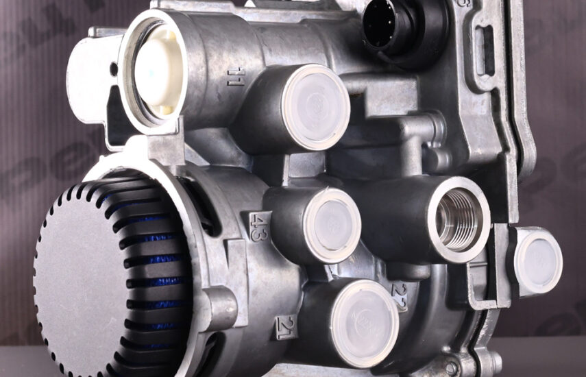Ккран управления тормозами прицепа Wabco 4802040020